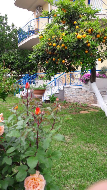 Leader Apartamento Mýtikas Exterior foto