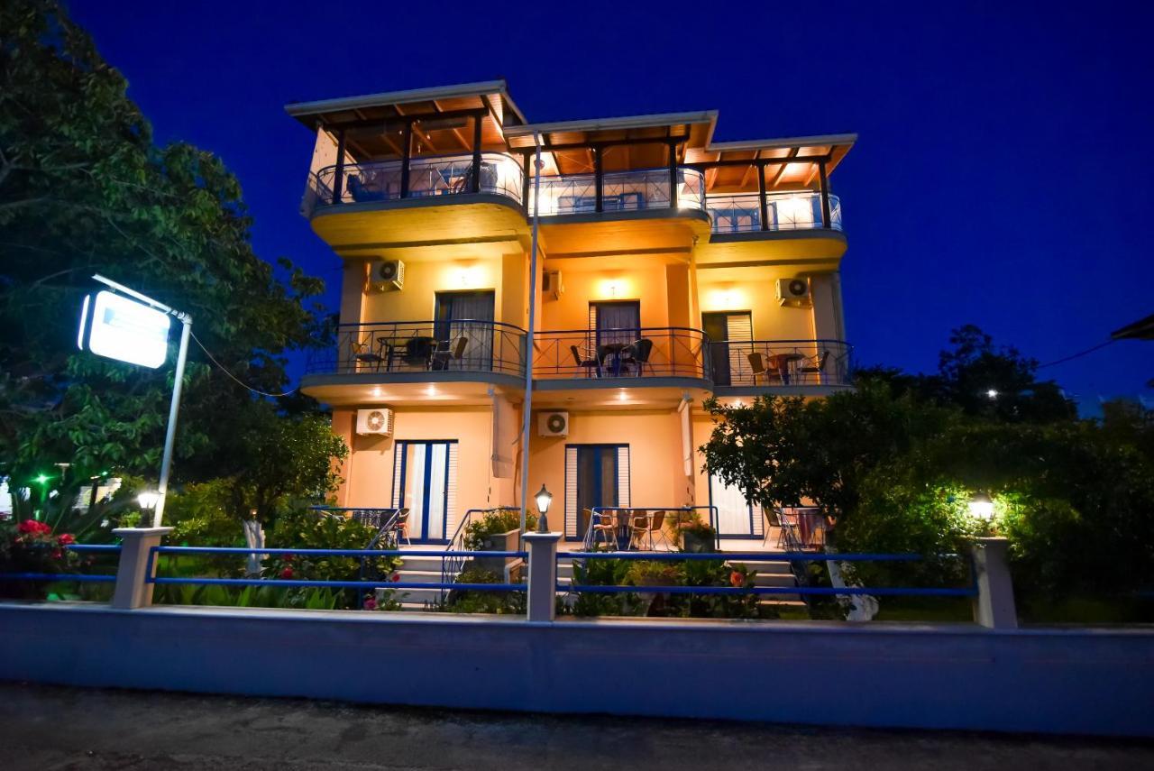 Leader Apartamento Mýtikas Exterior foto